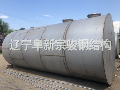 臥式白鋼儲罐，大型防腐化工儲罐